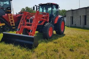 Kioti PX1153 tractor