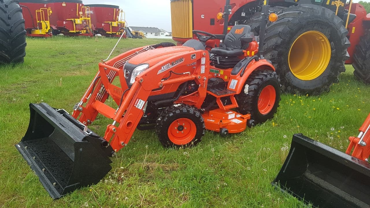 New Kioti CX2510 HST for sale