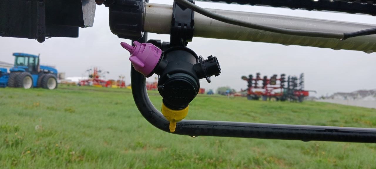 Used Versatile SX275 for sale in Alberta