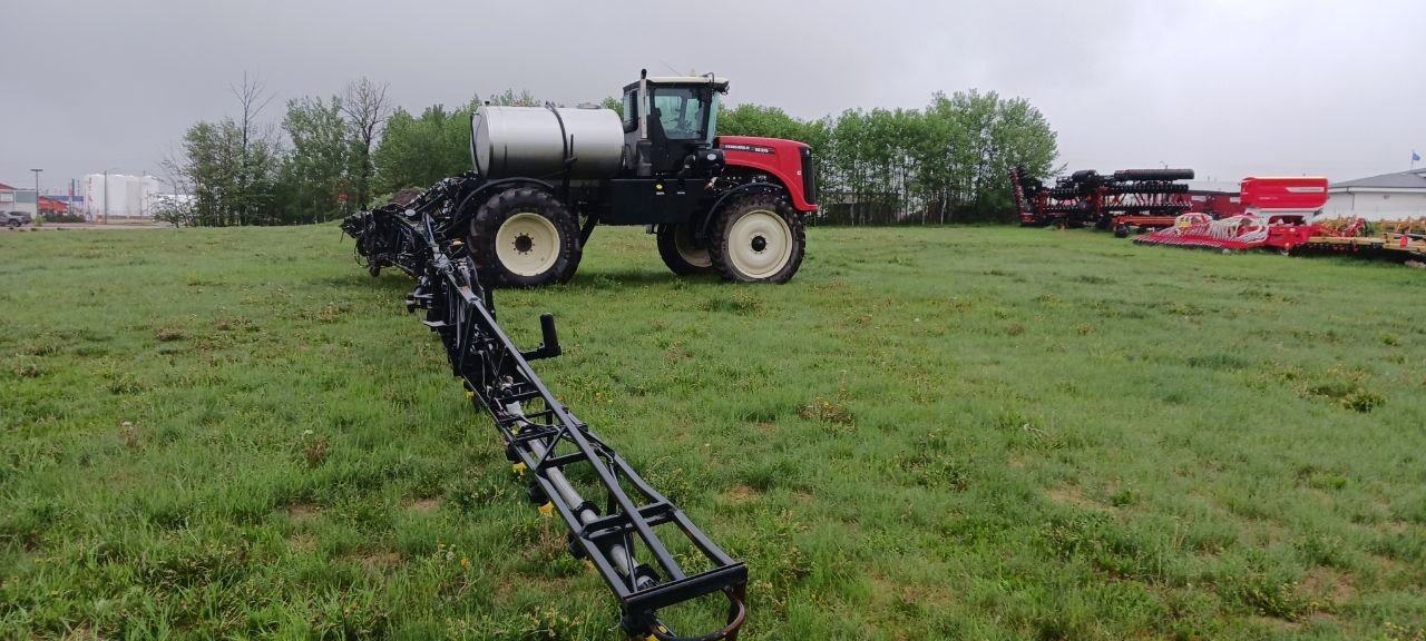 Used Versatile SX275 for sale in Alberta