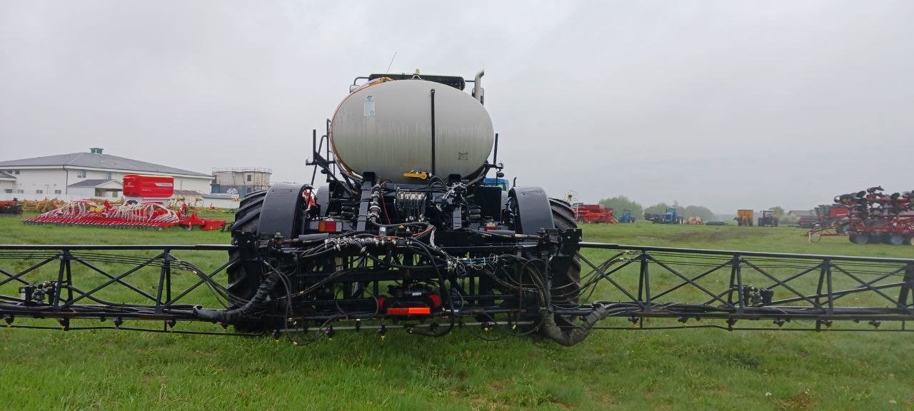 Used Versatile SX275 for sale in Alberta