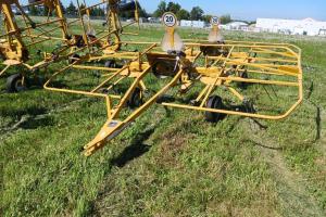 Vermeer TD100 Tedder