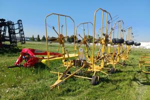 Vermeer TD190 Tedder