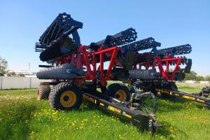 Versatile Fury HS.350