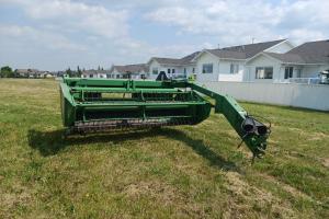 John Deere 820 MoCo
