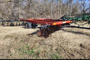 2017 Versatile SD 550 Disk