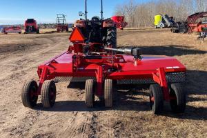 Farm King Y1030 flex-wing rotary cutter