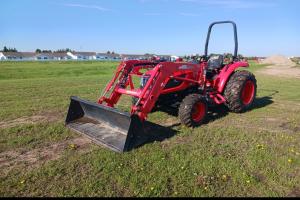 2022 Kioti NS4710 HST tractor