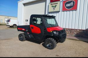 Kioti K9 2400 Cab