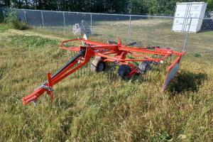 Kuhn GA3200GT single Rotary Rake