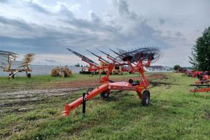 New Kuhn SR 112 GII Rake