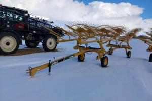 Vermeer VR1224 12-Wheel Rake