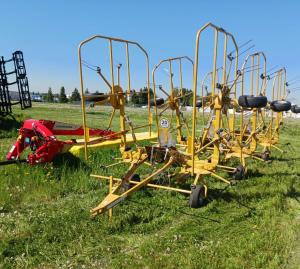 Vermeer TD190 Tedder
