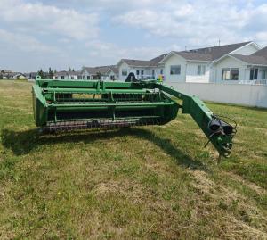 John Deere 820 MoCo
