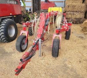 Farm King Easy Rake 14