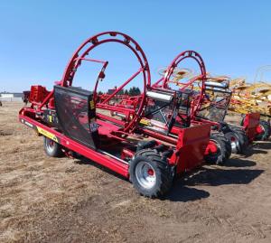 Anderson IFX720 bale wrapper Farm King Combo