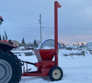 Farm King Y180 roller mill