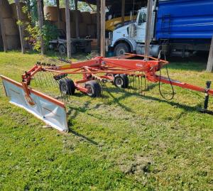 Kuhn GA 4120 TH rotary rake