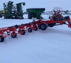 Kuhn GF 10812T GyroTedder