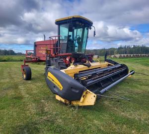 New Holland HW320 Swather