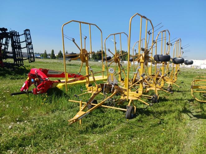 Vermeer TD190 Tedder