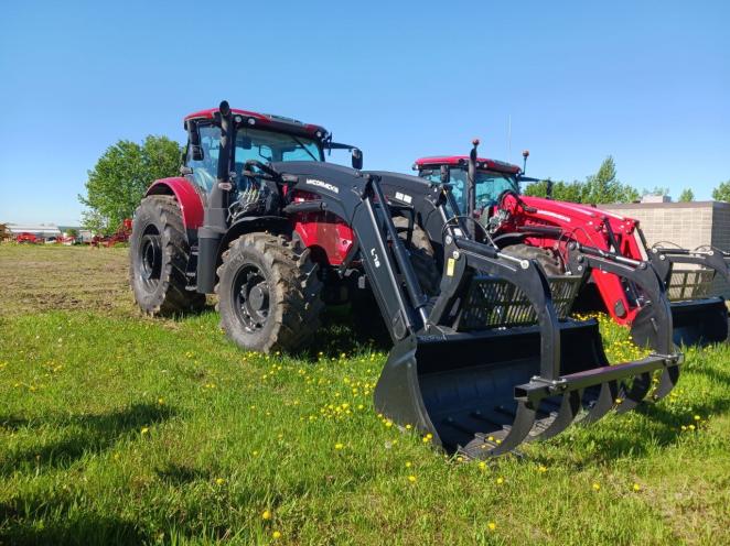 McCormick X7.623 Tractor