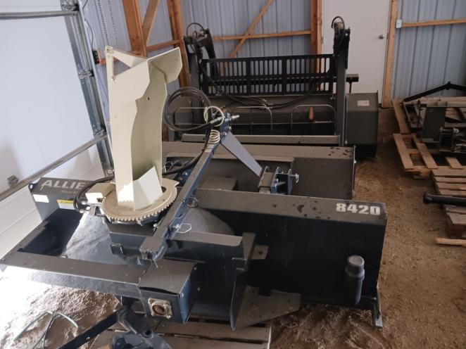 Farm King 8420 Snow Blower