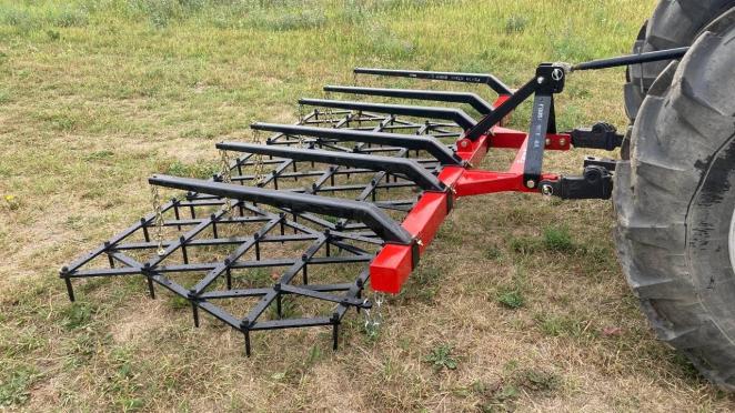 Farm King Y1003DH drag harrow