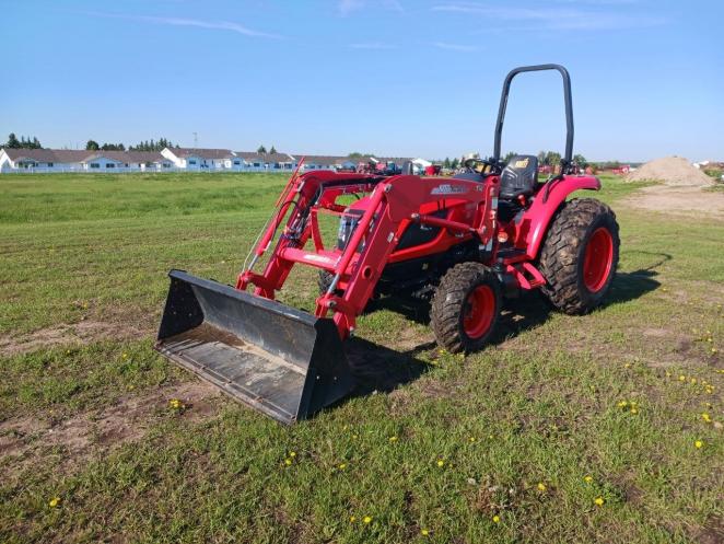 2022 Kioti NS4710 HST tractor