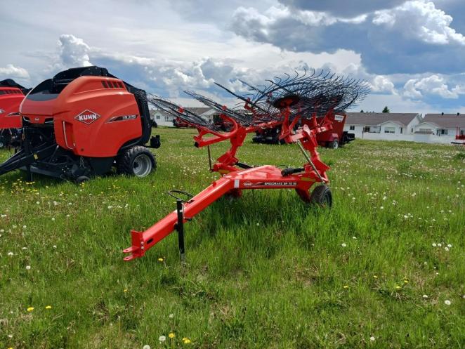 Kuhn SR100GII rake