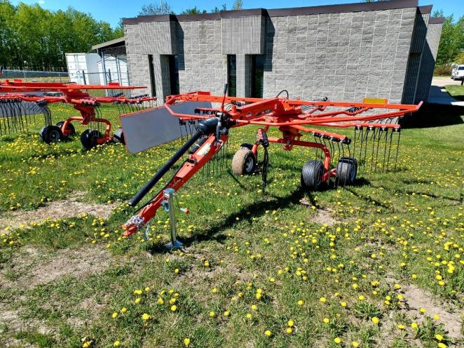 Kuhn GA4230T single Rotary Rake