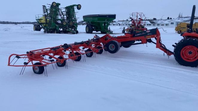 Kuhn GF 10812T GyroTedder