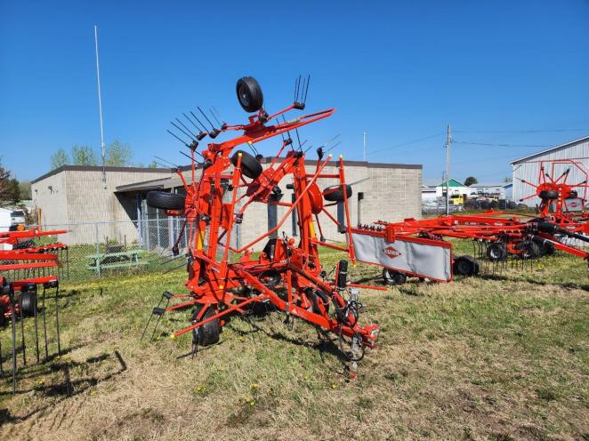 Kuhn GF7802THA Tedder