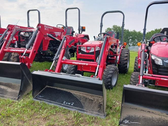 Mahindra TR Max26 XLT