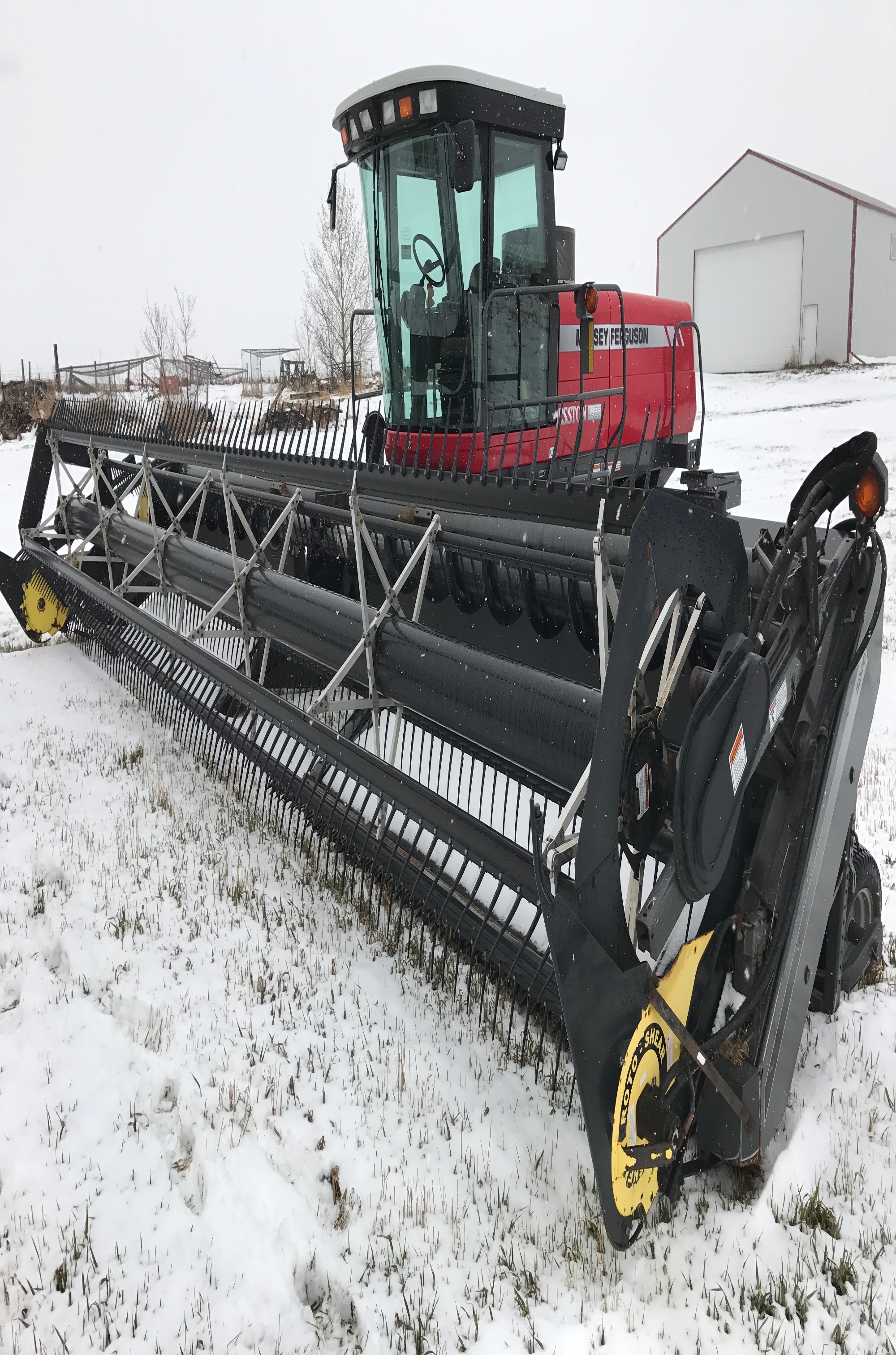 Used Massey Ferguson 9435 2010 for sale in Alberta